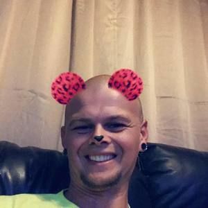 Meet your Posher, Robert